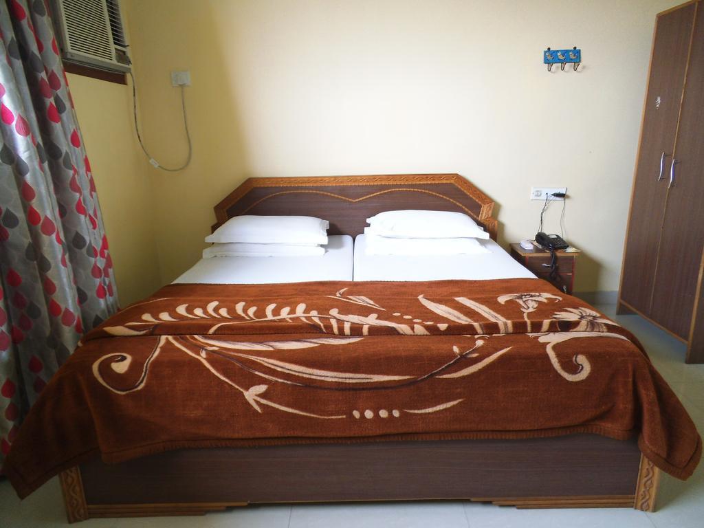 City Centre Hotel Agartala Exterior foto