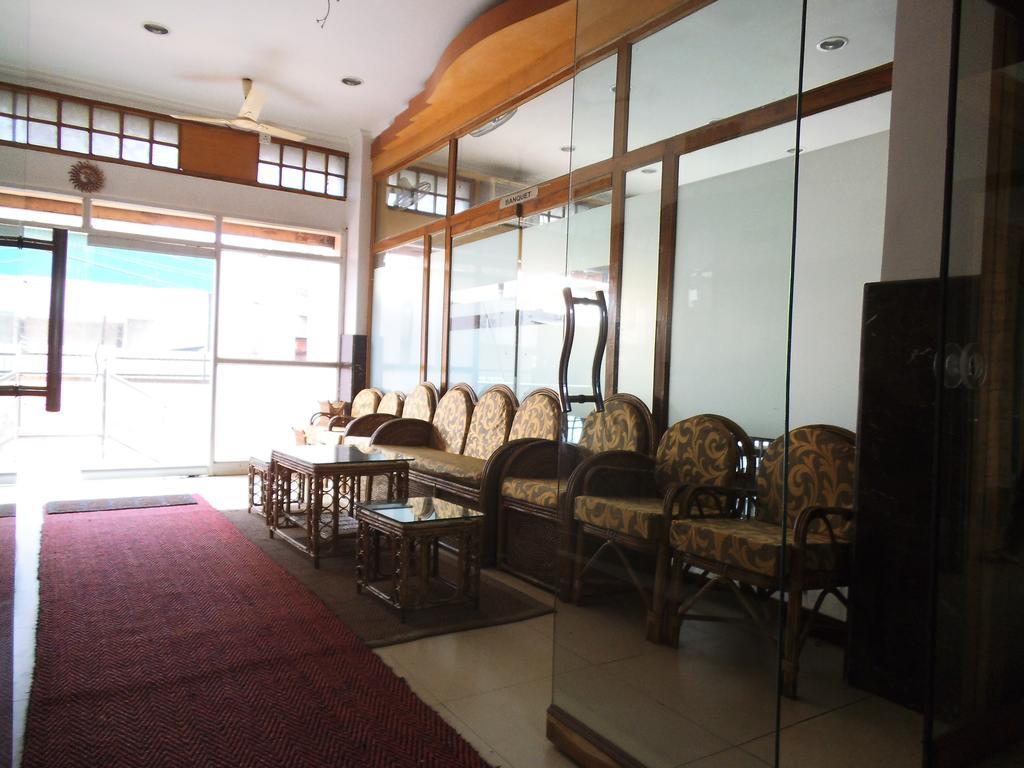 City Centre Hotel Agartala Exterior foto